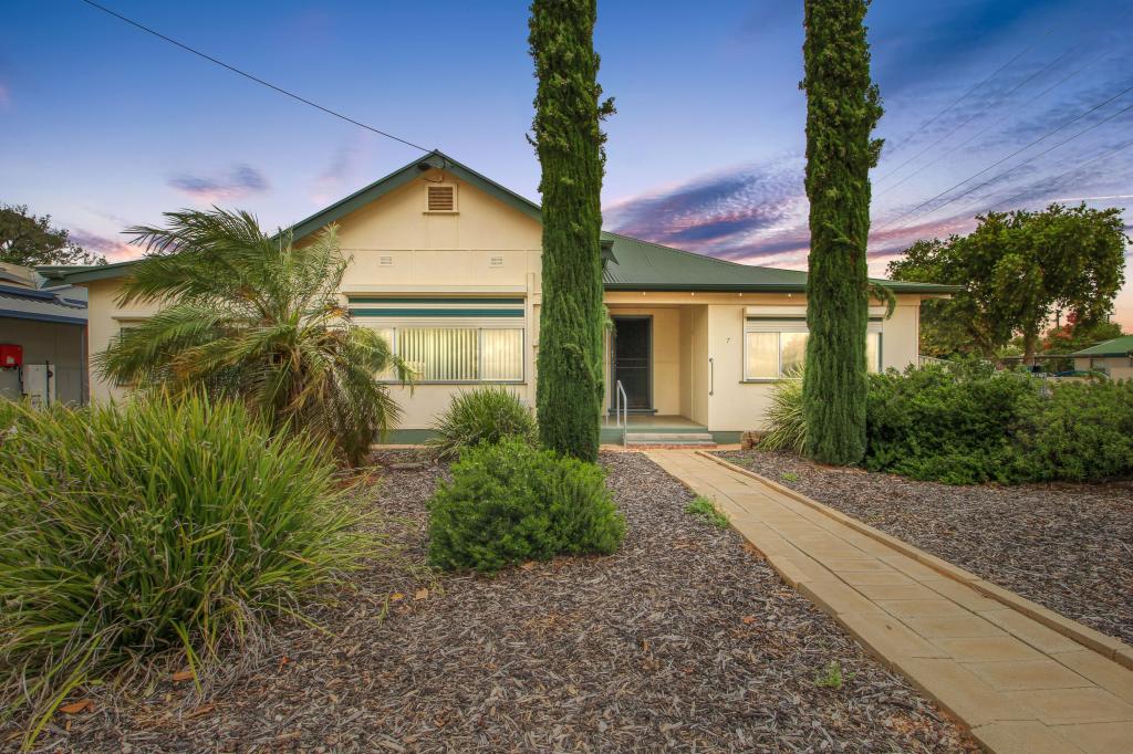 7 TOBRUK AVE, RENMARK, SA 5341