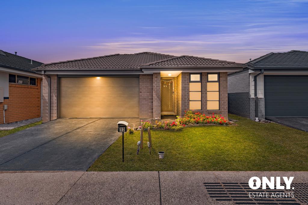 13 Rebecca Ct, Pakenham, VIC 3810