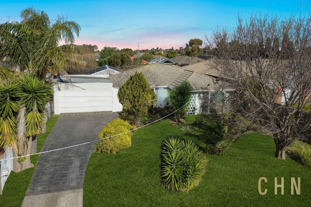 10 GOLDEN SQUARE CRES, HOPPERS CROSSING, VIC 3029