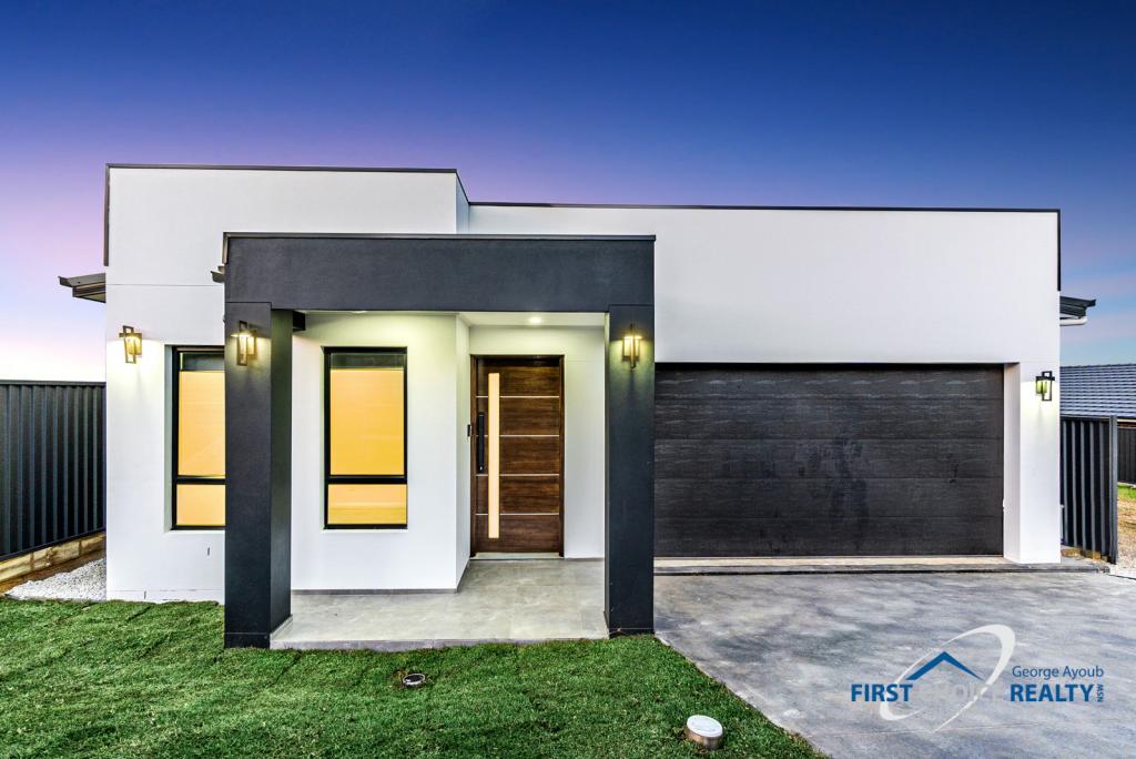 45 Julius Rd, Rosemeadow, NSW 2560