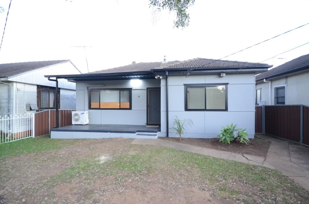82 Mccredie Rd, Guildford West, NSW 2161