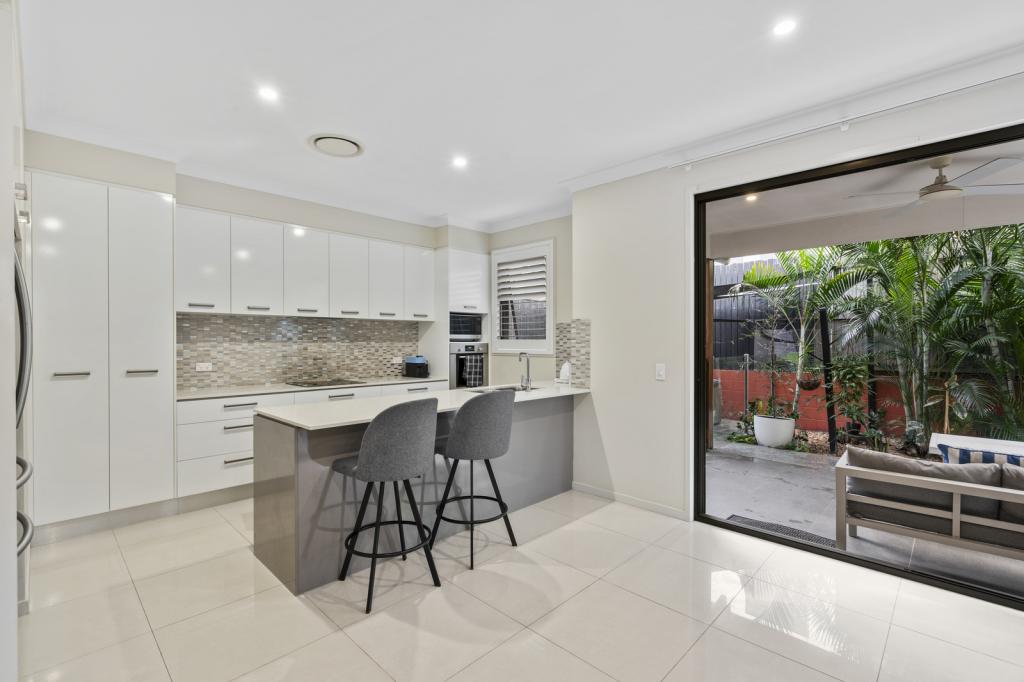 13/10-12 BAINBRIDGE ST, ORMISTON, QLD 4160