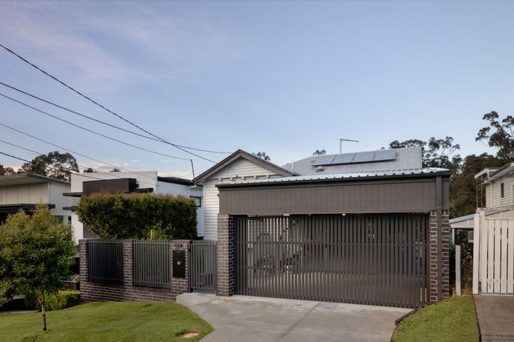 33 Fifth Ave, Bardon, QLD 4065