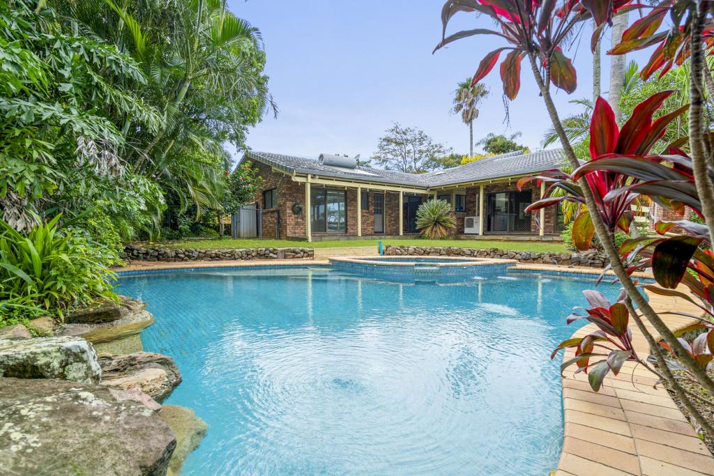 12 Coolabah Ct, Banora Point, NSW 2486