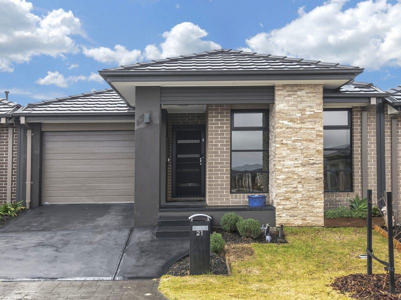 21 WALLFLOWER CL, CRAIGIEBURN, VIC 3064