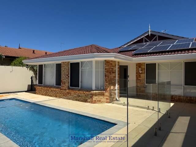 14 Falkland Way, Kinross, WA 6028