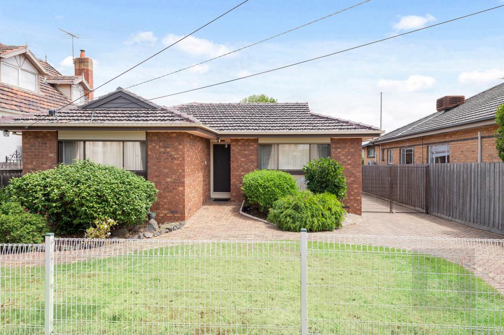 51 Cornwall Rd, Sunshine, VIC 3020