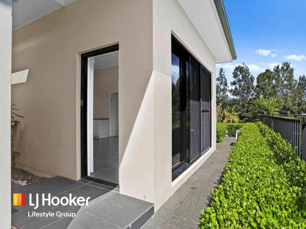 15 Pembroke Pde, Wilton, NSW 2571