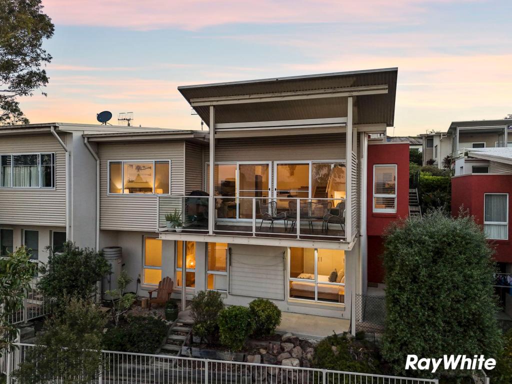 1/19A BAVARDE AVE, BATEMANS BAY, NSW 2536