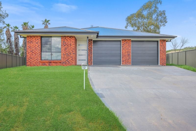 1 & 2/25 Forrest Way, Gunnedah, NSW 2380