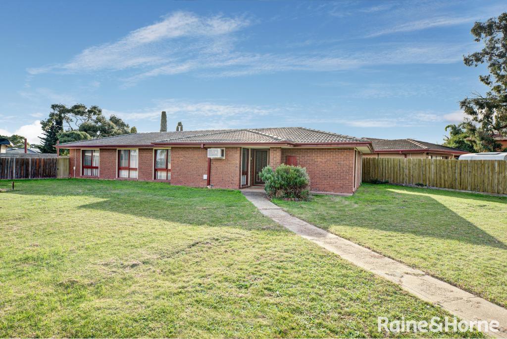 62 Chelmsford Way, Melton West, VIC 3337