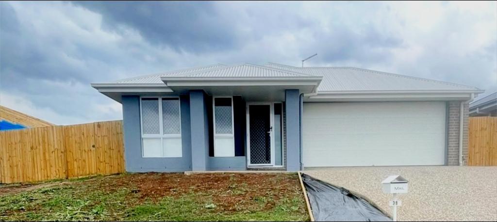 38 TALLOWWOOD BVD, COTSWOLD HILLS, QLD 4350