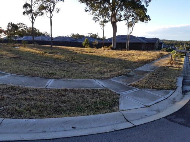 13 Kamira Rd, Wadalba, NSW 2259