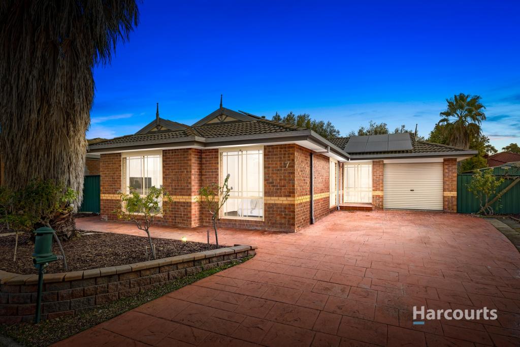 7 Klim Pl, Burnside, VIC 3023