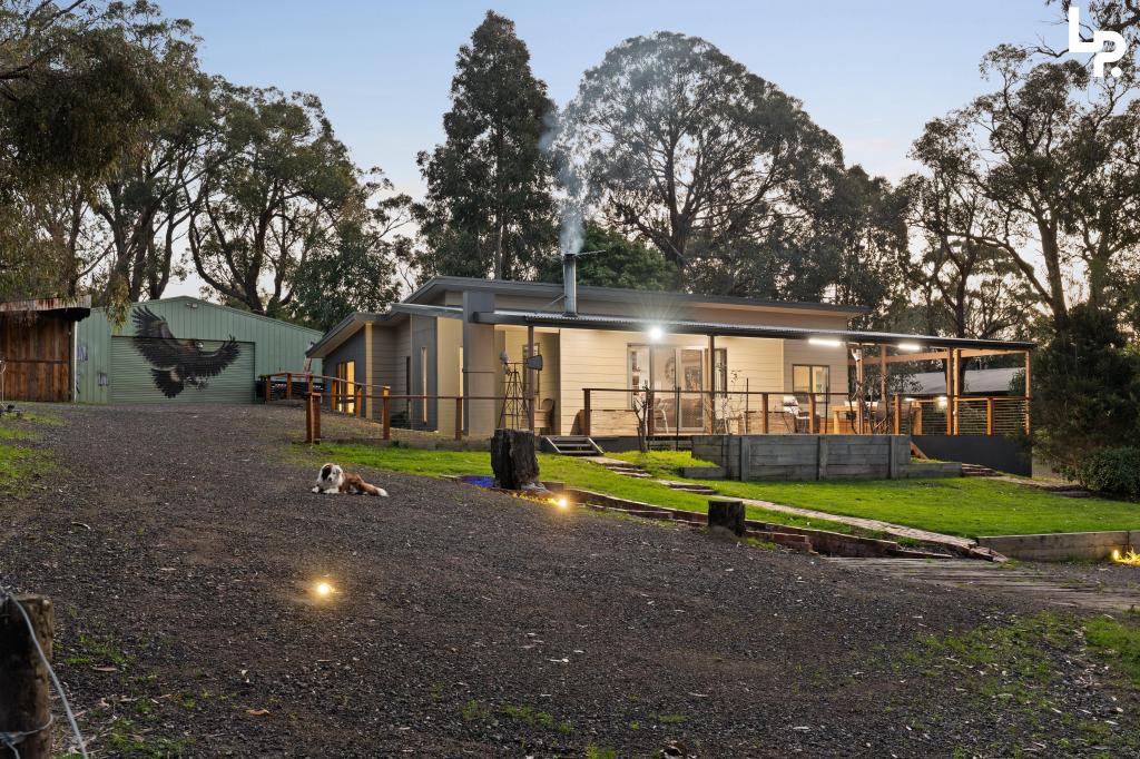 5 FRANK ST, ADAMS ESTATE, VIC 3984