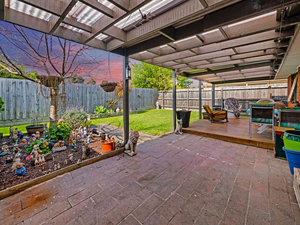 41 Broome Cres, Cranbourne North, VIC 3977