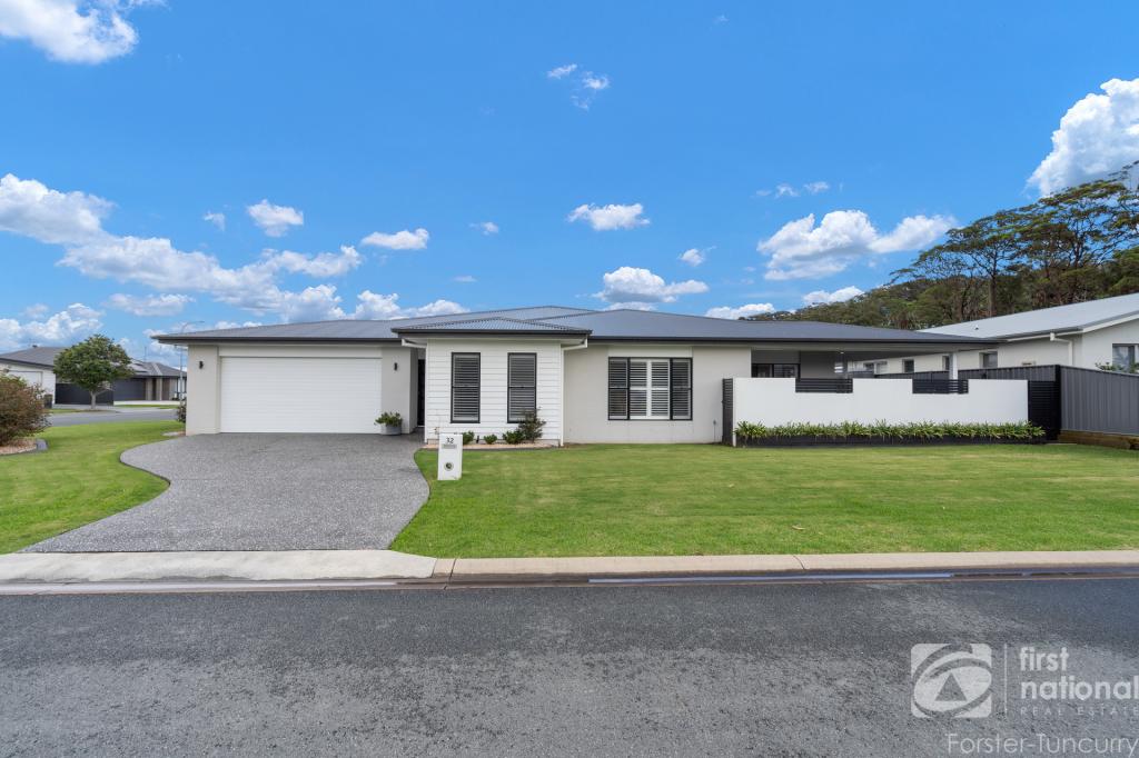 32 Limestone Cres, Forster, NSW 2428