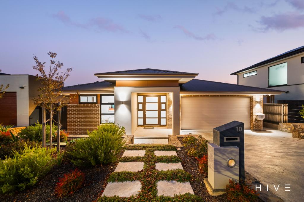 10 Jamrozik St, Denman Prospect, ACT 2611