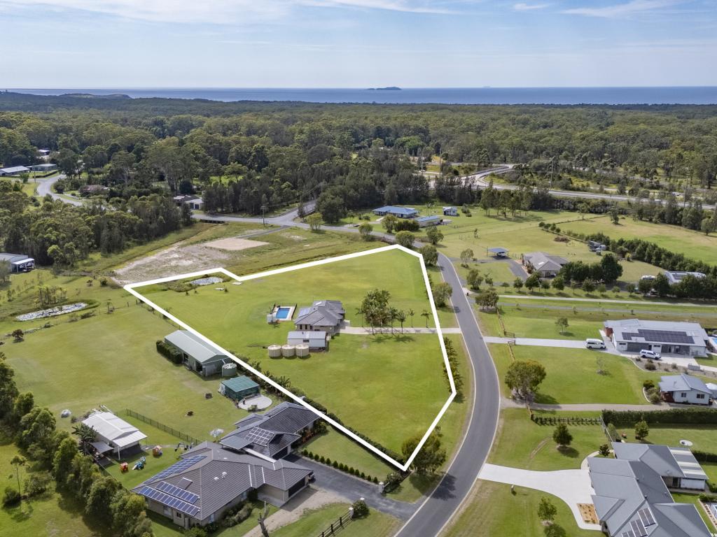 295 Heritage Dr, Moonee Beach, NSW 2450