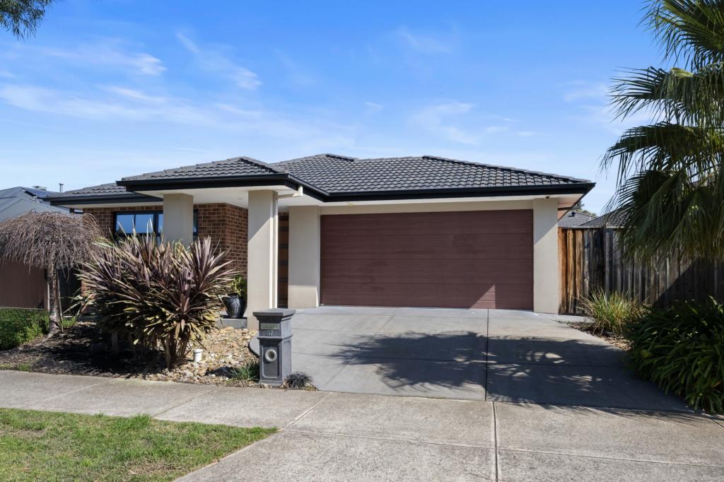 37 Waterway Bvd, Doreen, VIC 3754