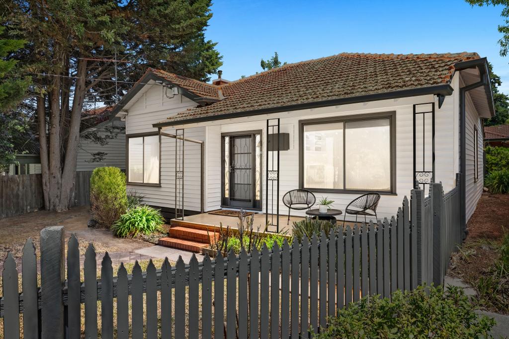 1/10 Lusher Rd, Croydon, VIC 3136