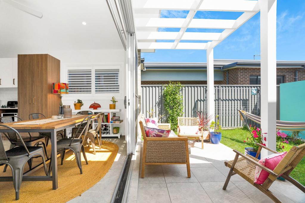 3/30 King St, Umina Beach, NSW 2257
