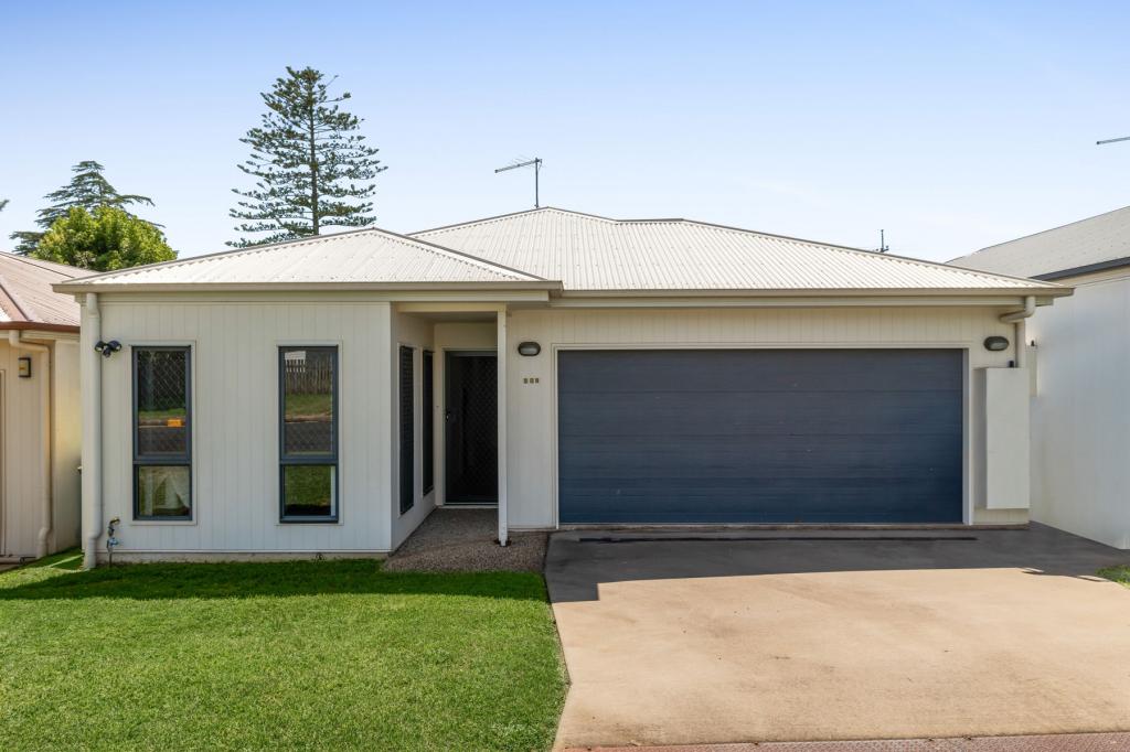 28b Beelbee St, Harristown, QLD 4350