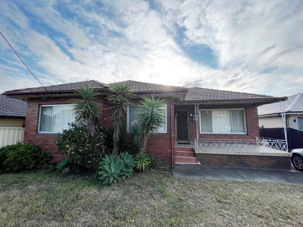 28 Pendle Way, Pendle Hill, NSW 2145