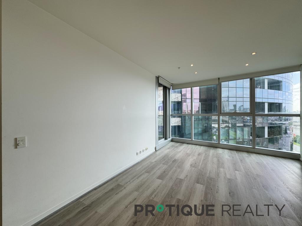 909/231 Harbour Esp, Docklands, VIC 3008