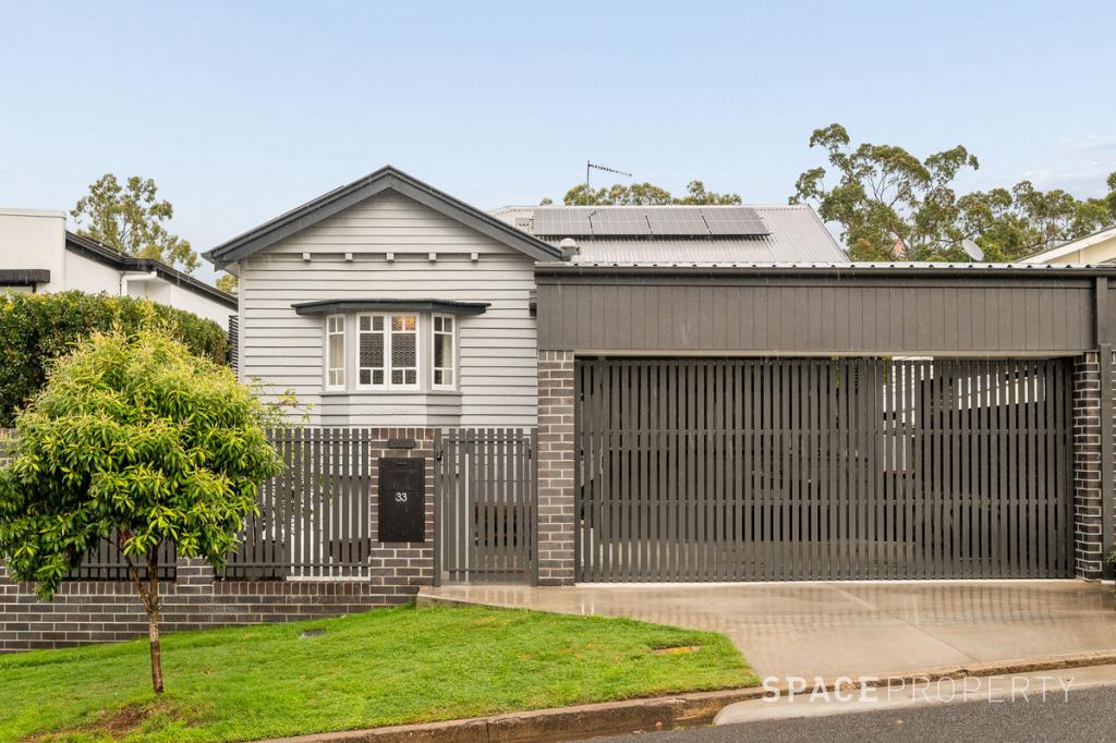33 Fifth Ave, Bardon, QLD 4065