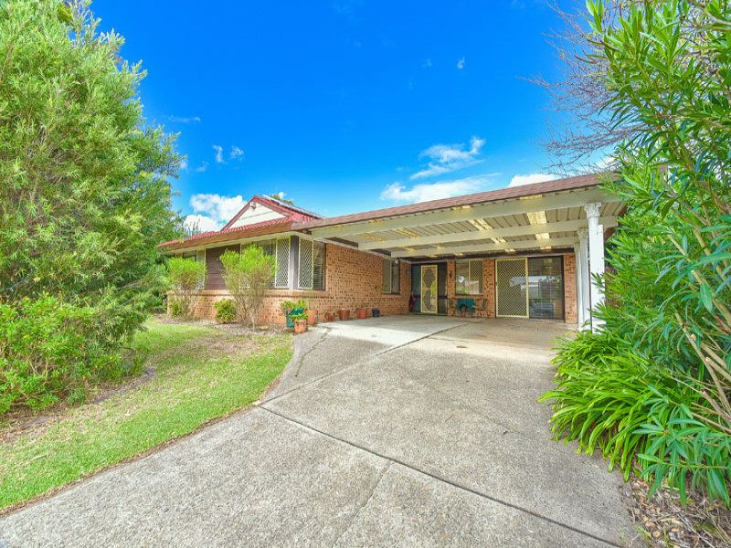 4 Mistletoe Ave, Macquarie Fields, NSW 2564