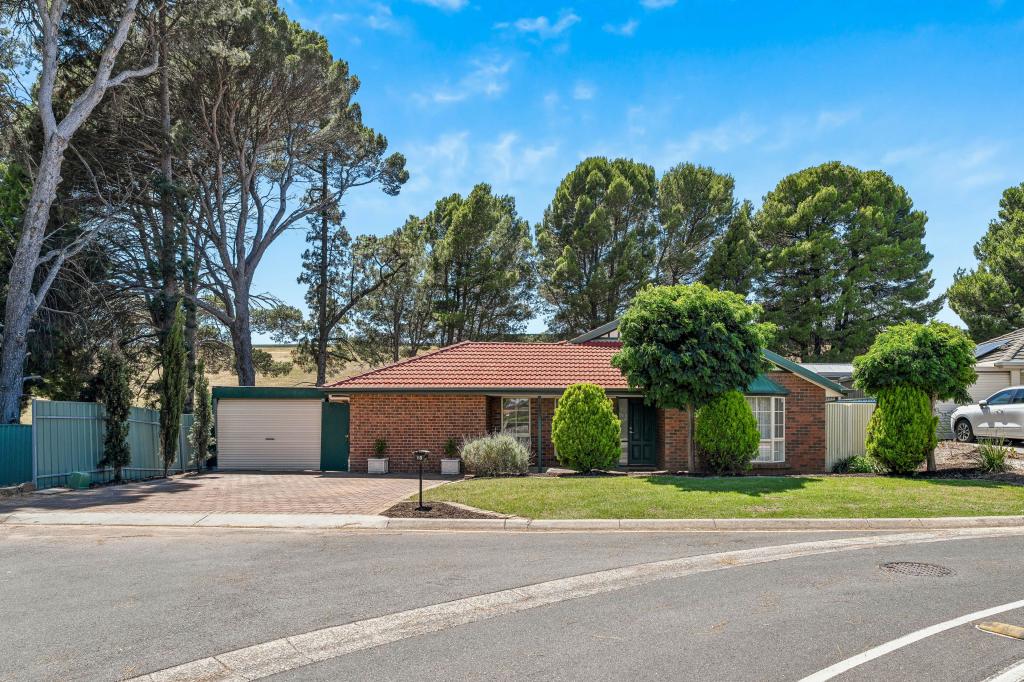 15 Oakford Cres, Happy Valley, SA 5159