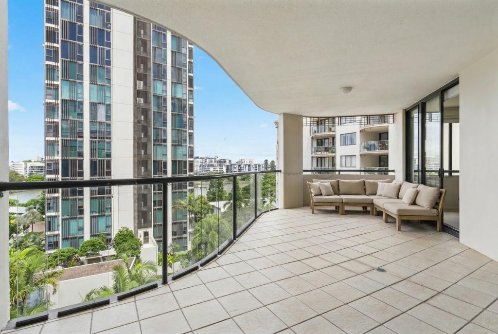 166/7 Land St, Toowong, QLD 4066