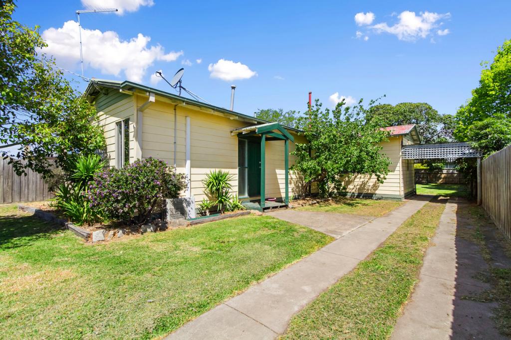 4 Hagenauer St, Sale, VIC 3850