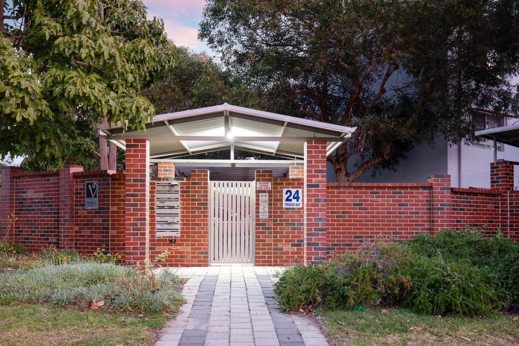 9/24 THESEUS WAY, COOLBELLUP, WA 6163