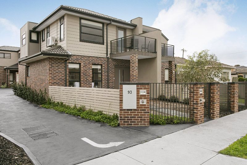 2/93 West St, Hadfield, VIC 3046