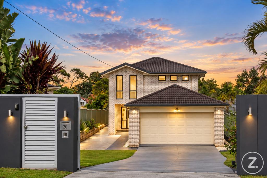 20 Beitz Ave, Labrador, QLD 4215