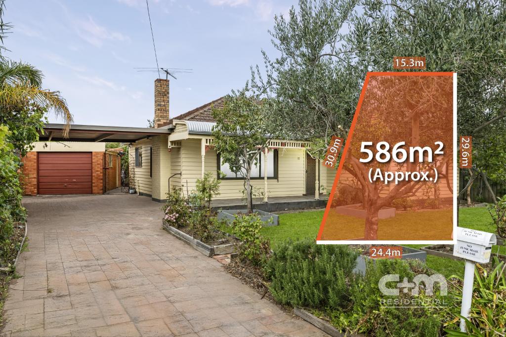 12 William St, Glenroy, VIC 3046