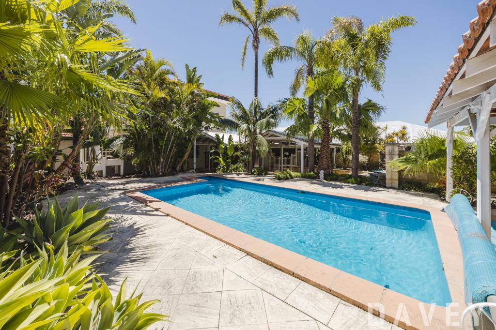 4 Coorong Pl, Kallaroo, WA 6025