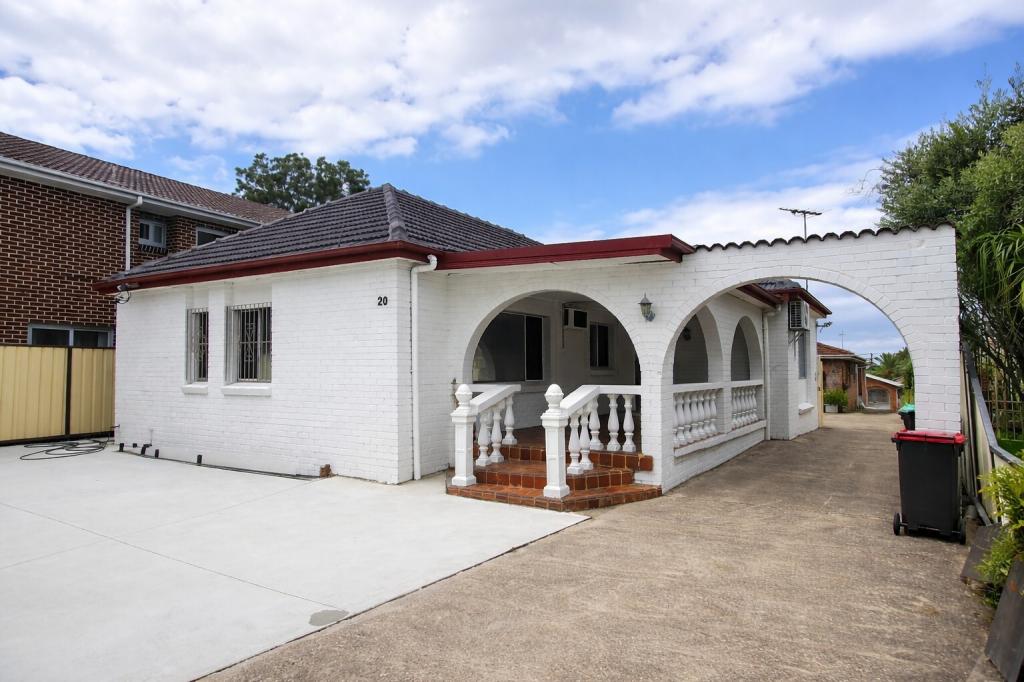20 Jean St, Greenacre, NSW 2190