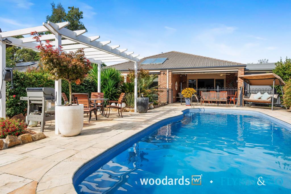 4 Sandstock Pl, Rosebud, VIC 3939