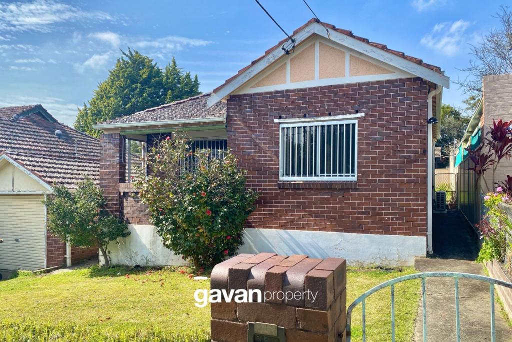 62 Greenacre Rd, South Hurstville, NSW 2221