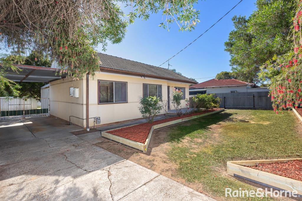 211 Fernleigh Rd, Ashmont, NSW 2650