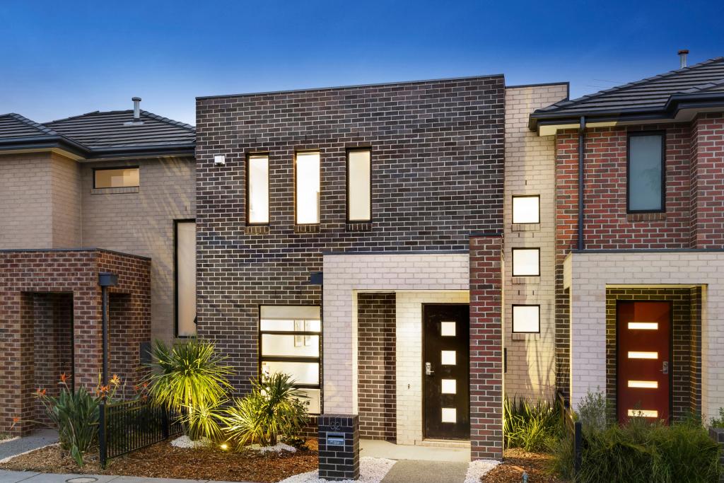 32 Botanic Dr, Clayton South, VIC 3169