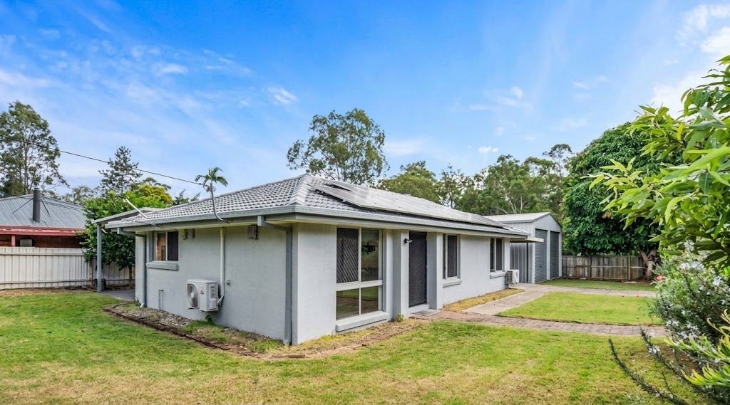 34 Robin St, Camira, QLD 4300