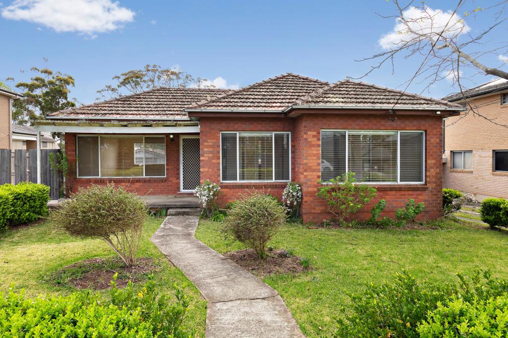 28 Amaroo Ave, Mount Colah, NSW 2079