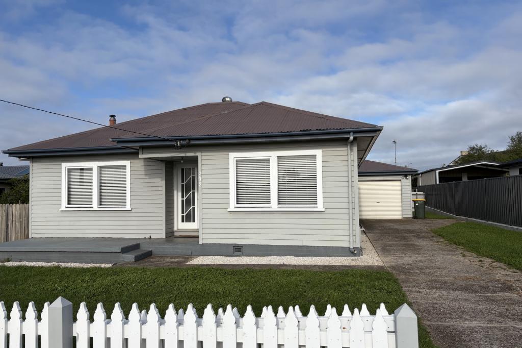 233 Steele St, Devonport, TAS 7310