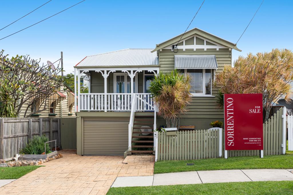 153 Carlton Tce, Manly, QLD 4179