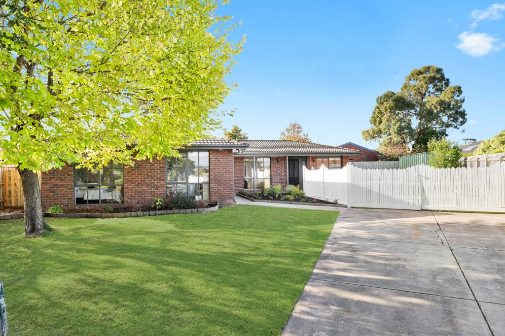 6 Topaz Pl, Narre Warren, VIC 3805