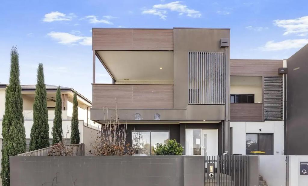 35 Aquatic Dr, Werribee South, VIC 3030